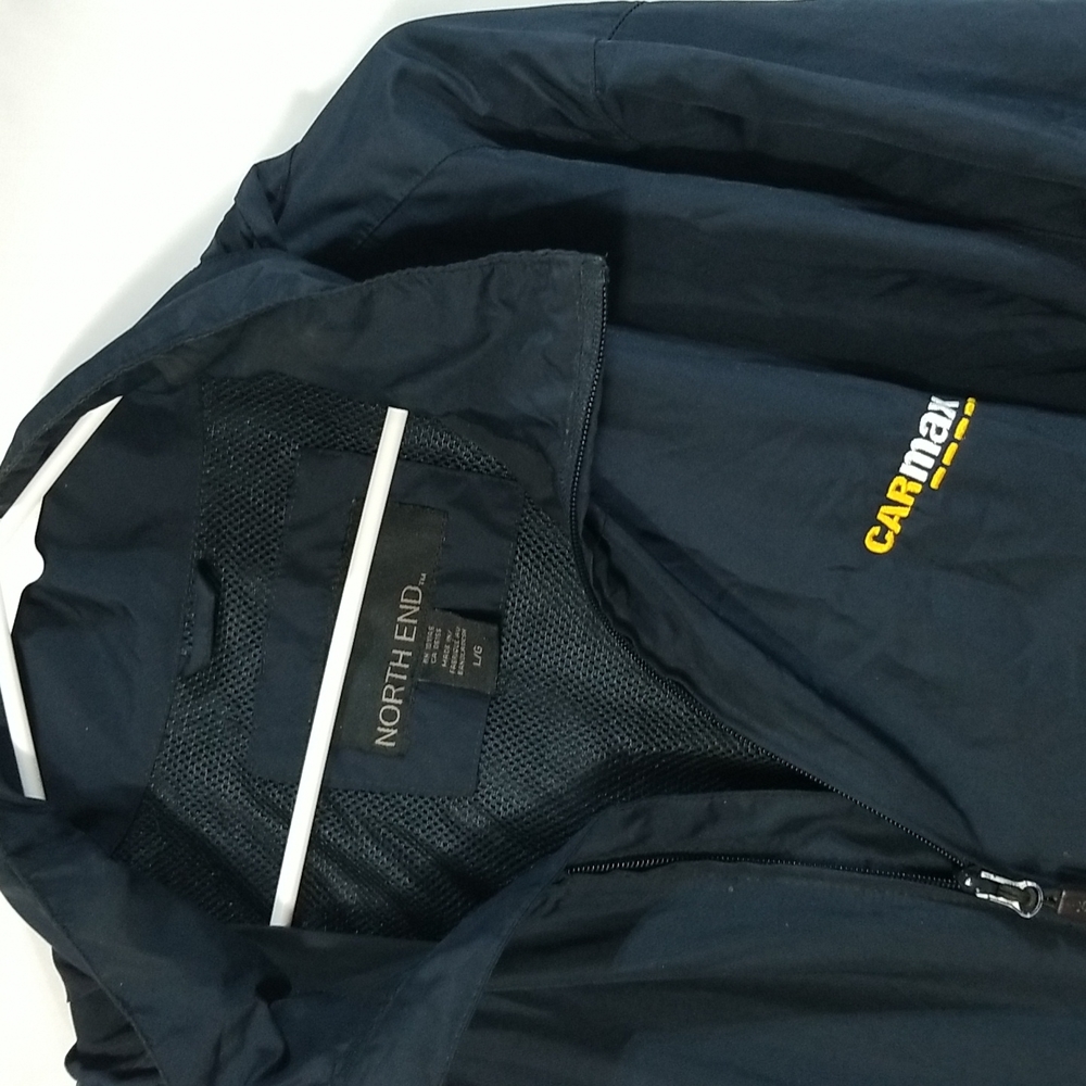 Carmax windbreaker